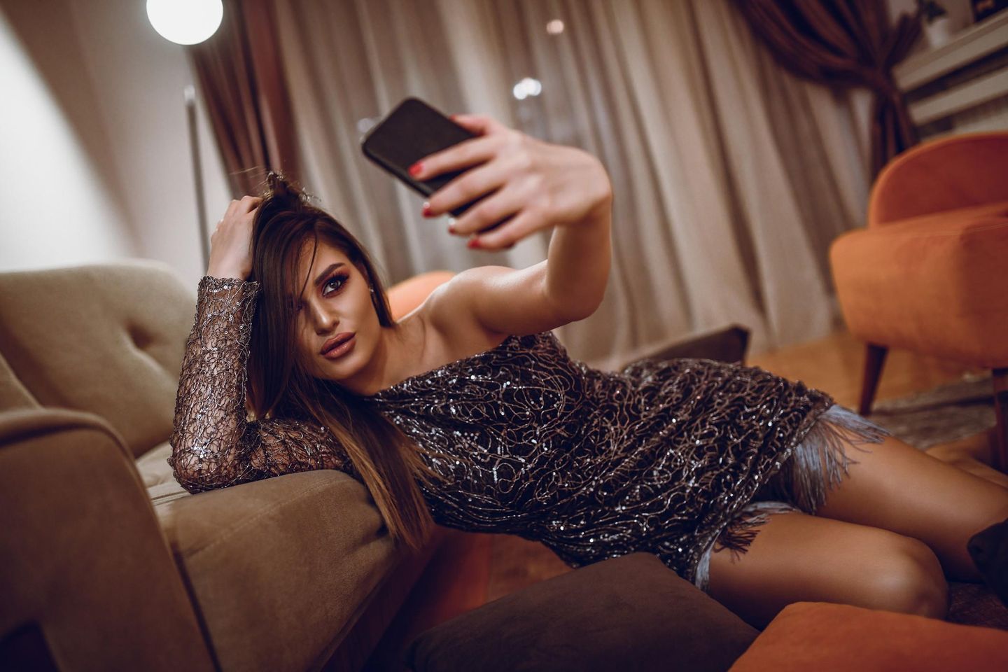 Como fazer sexo virtual: o guia prático para entender o “sexting”